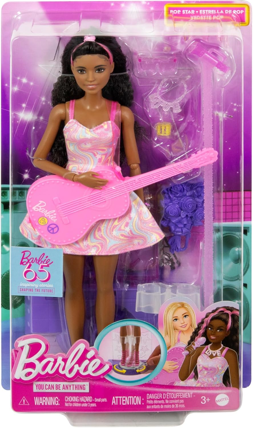 Detalle de Barbie Sängerin-Puppe Zubehör-Set zur 65. Jubiläumsedition (HRG43) mit Bühnen-Clip, Mikrofon, Gitarre & High Heels