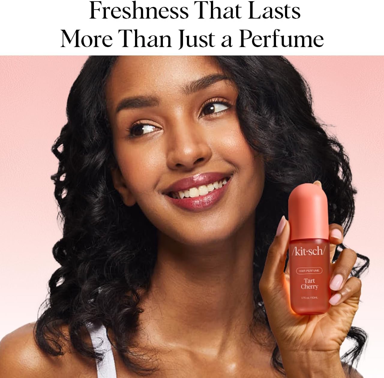 Detalle de Kitsch Tart Cherry Hair Perfume and Body Mist, 50 mL Odour-Eliminating Spray