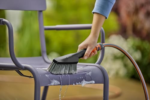 Detalle 2 de Gardena Cleansystem 18840-20 Cepillo de mano suave para zonas estrechas 🧽