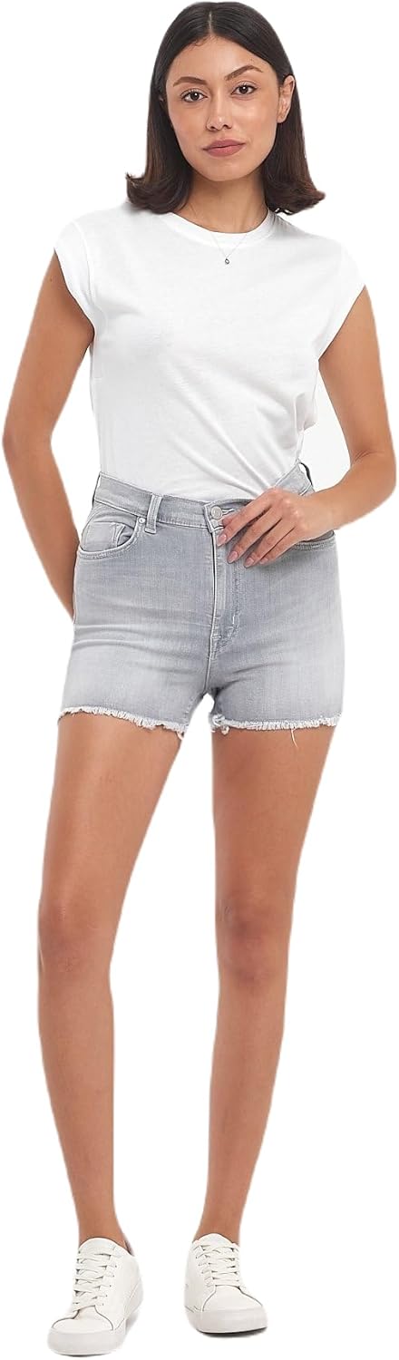 Detalle de LTB Carola Shorts en Jean Femme – Denim polyvalent et confortable