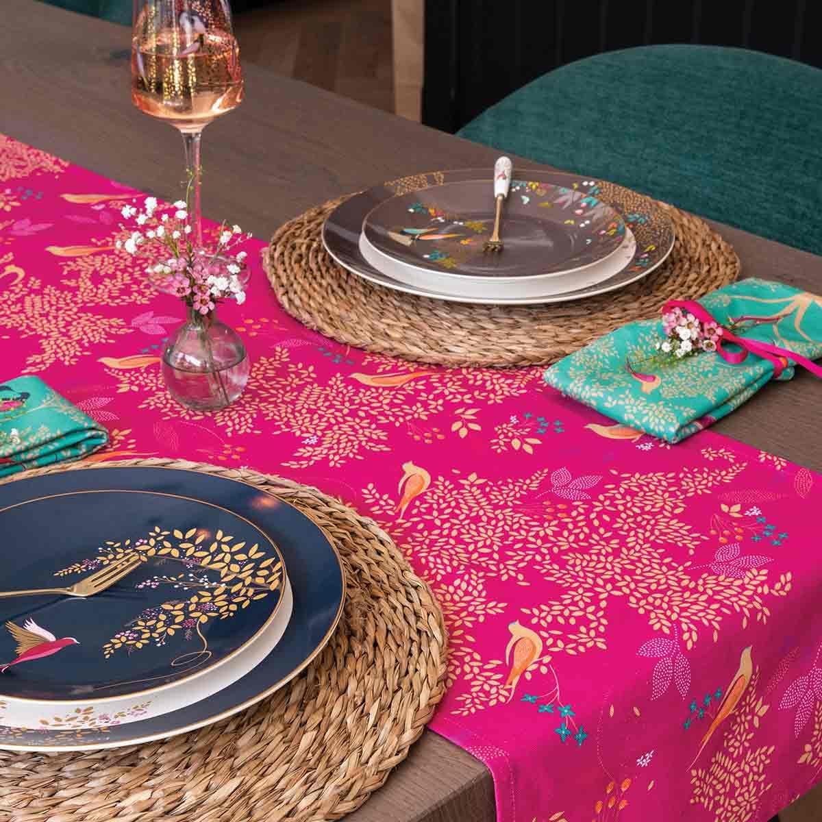 Thumbnail 3 de Sara Miller London Chelsea Table Runner, Pink
