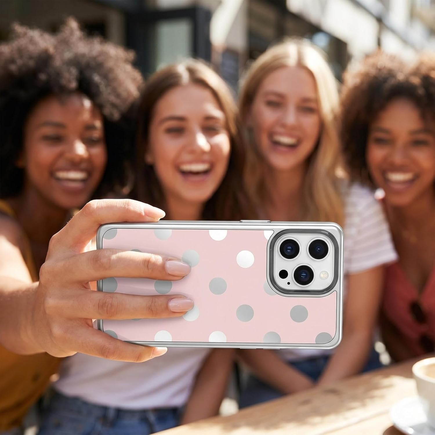 Detalle 2 de LCHULLE iPhone 15 Pro Max Case