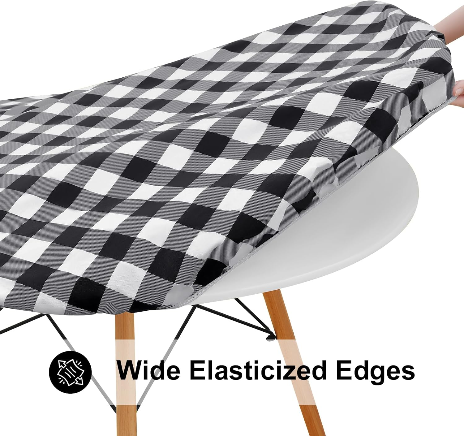 Detalle de Smiry Round Picnic Tablecloth (Elastic Fitted, Waterproof Vinyl) for 36"–44" Tables in Black & White Buffalo Plaid