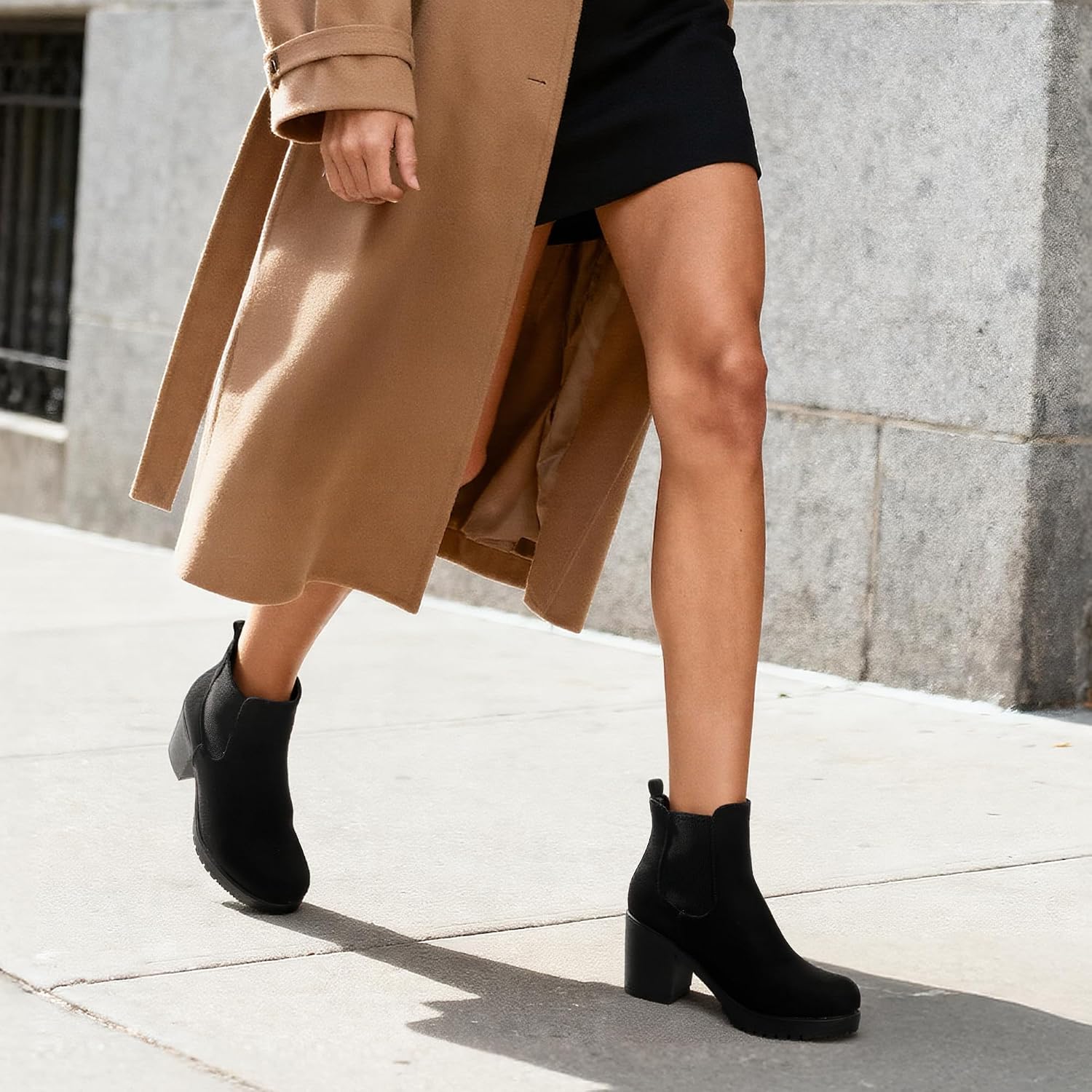 Detalle de DREAM PAIRS Chelsea Ankle Boots with 3-Inch Block Heel