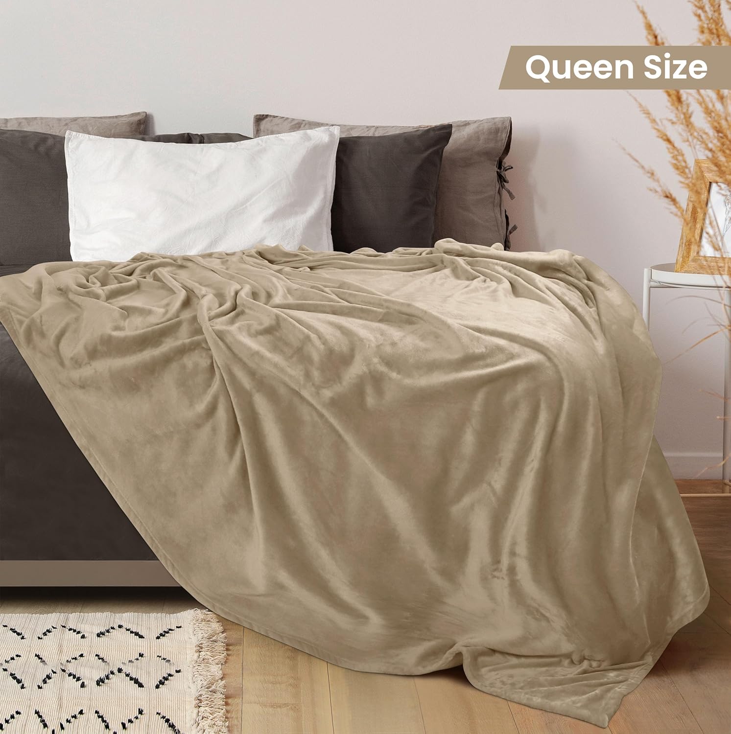 Detalle 2 de Utopia Bedding Kuschelige Fleecedecke 228x228 Kamel