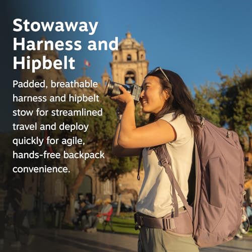 Detalle 2 de Osprey Fairview Women's Travel Pack 70L — Cascade Blue-Torrent Blue