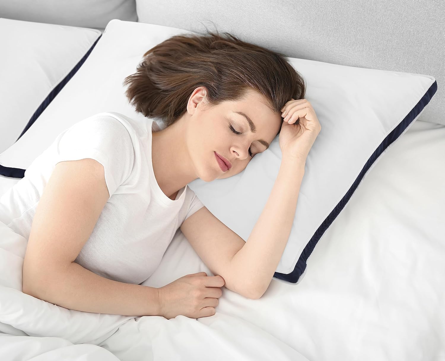 Detalle de Utopia Bedding Cuscini Letto (Set di 2) 40x70 cm – Morbidi cuscini con fibra 3D, tessuto spazzolato blu navy