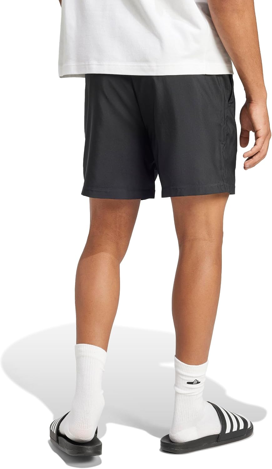 Detalle 2 de adidas Herren Essentials SMALL Logo Chelsea – Small-Logo-Schnitt mit Kordelzug