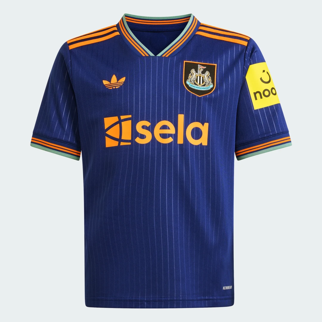 Detalle de Adidas camiseta tercera equipación Newcastle United FC 25/26