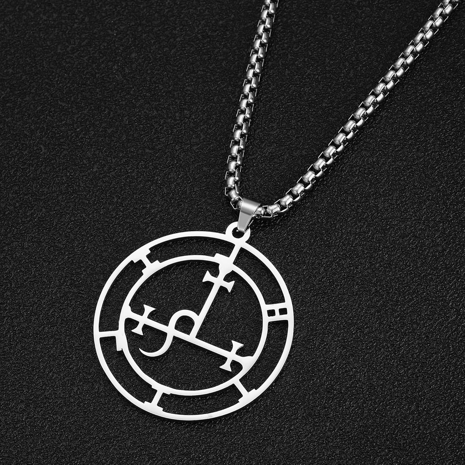 Thumbnail 1 de VASSAGO Sigil of Lilith Necklace – Lilith Sigil Hecate Pendant in Stainless Steel