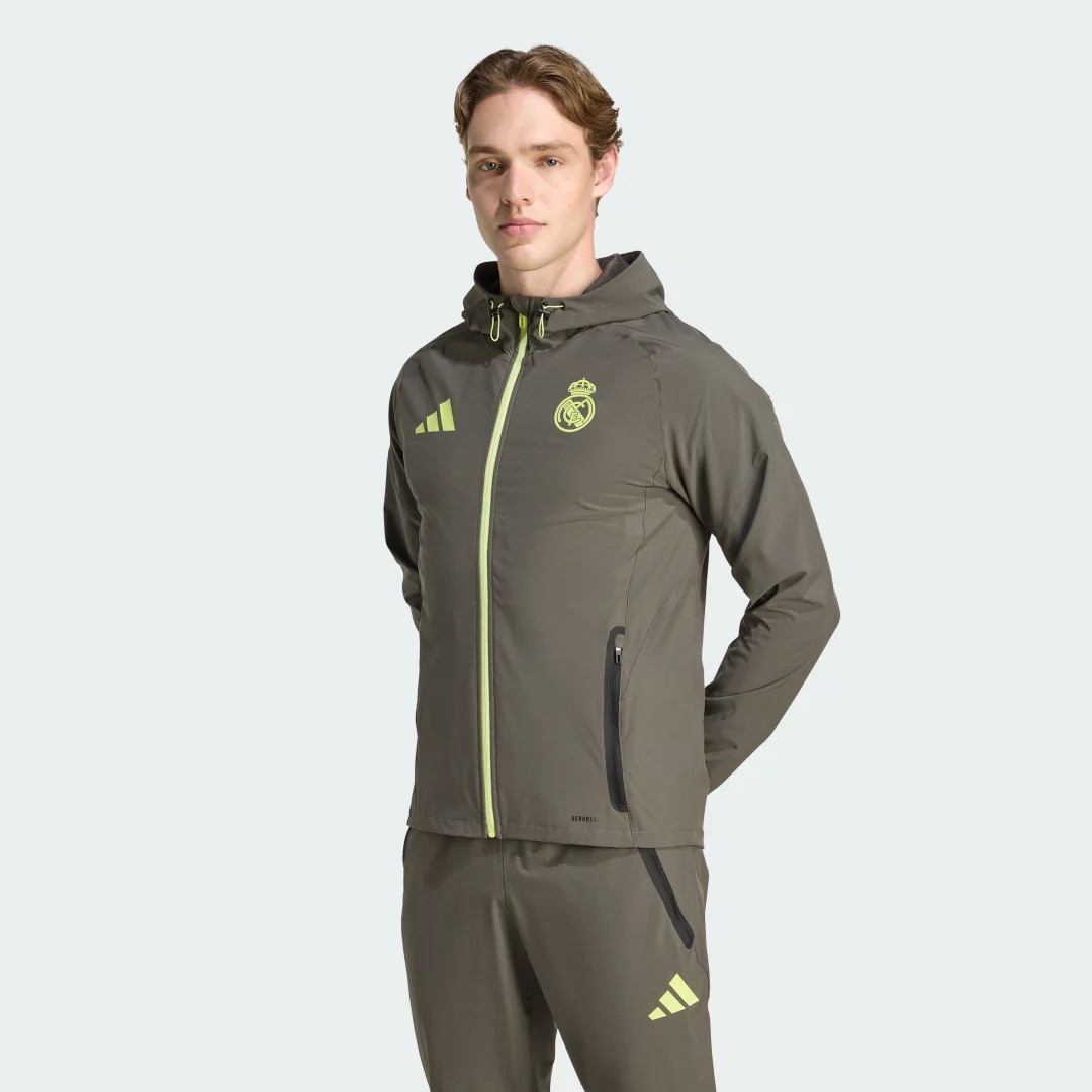 Imagen de Chaqueta Real Madrid Tiro 25 Competition Vis Tech Travel de Adidas en OfertitasTOP