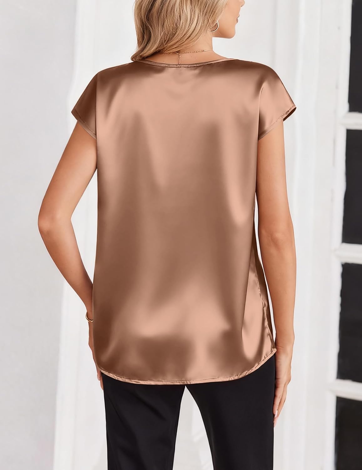 Detalle 1 de Zeagoo Women Silk Satin Tops Cap Short Sleeve Blouse V-Neck (S–2XL)