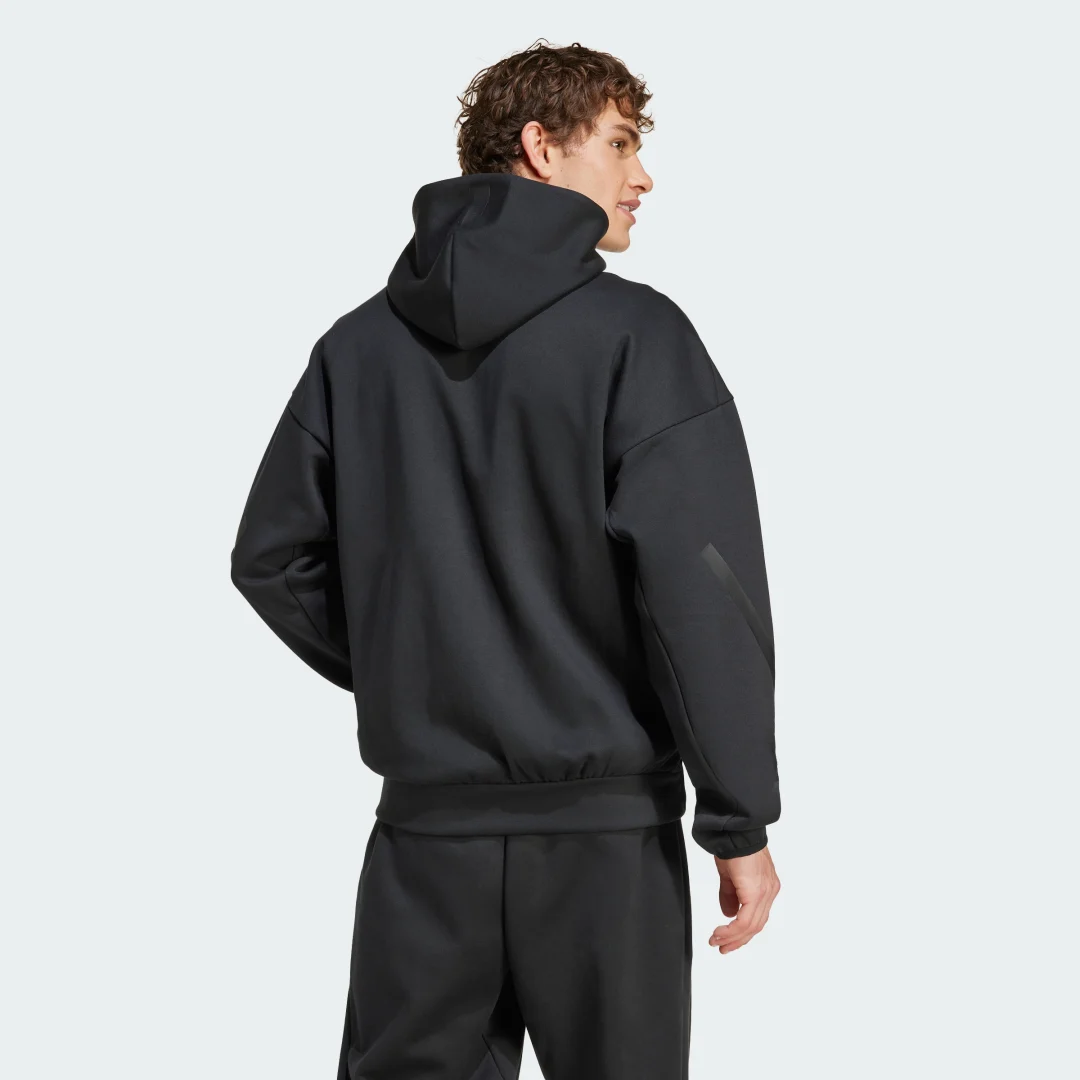 Detalle 2 de Chaqueta con capucha adidas Z.N.E. New – Negro