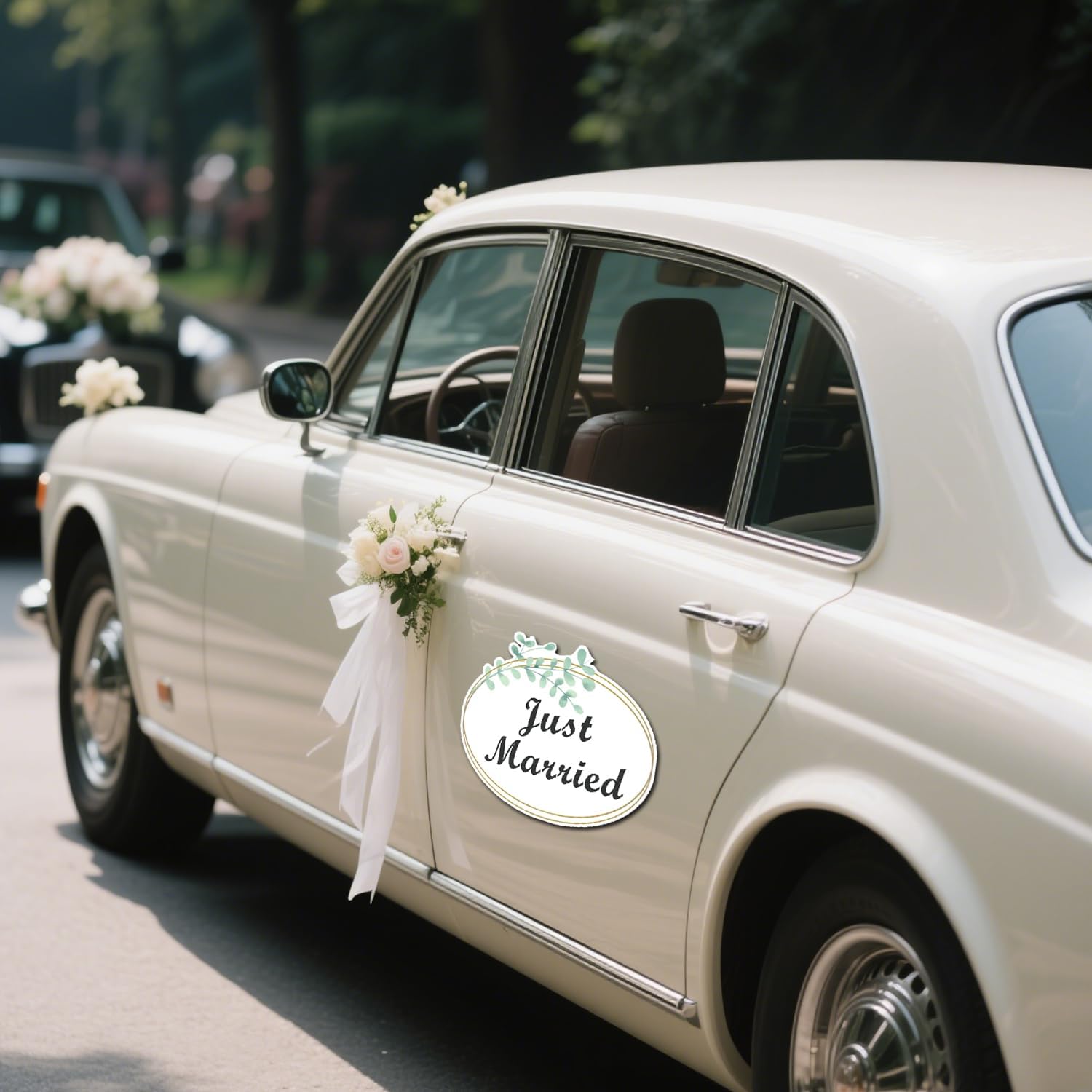 Thumbnail 2 de Just Married Car Magnets 11x6.9in