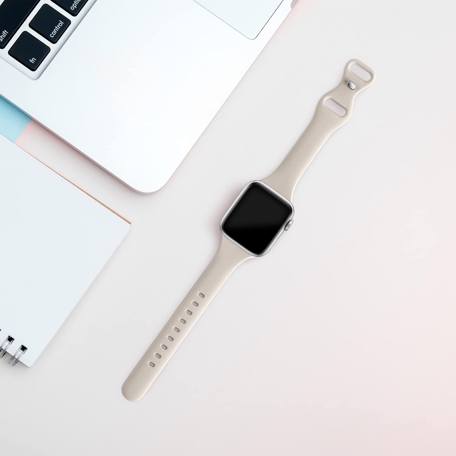 Detalle 2 de Apple Watch Thin Slim Band 45mm replacement silicone strap