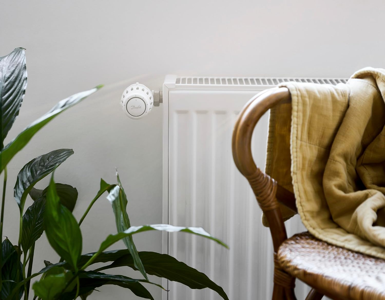 Detalle de Danfoss React M30x1.5 — Vanne thermostatique de radiateur avec capteur intégré