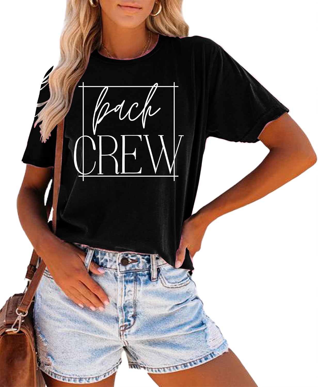 Detalle 2 de Bride Shirt for Women Engaged Crew Tee