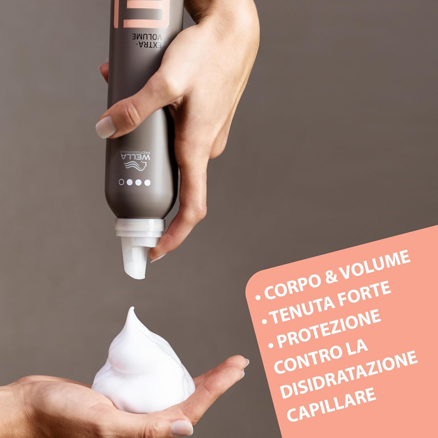 Thumbnail 2 de Wella Professionals EIMI Extra Volume Mousse Volumizzante a Tenuta Forte, 300 ml