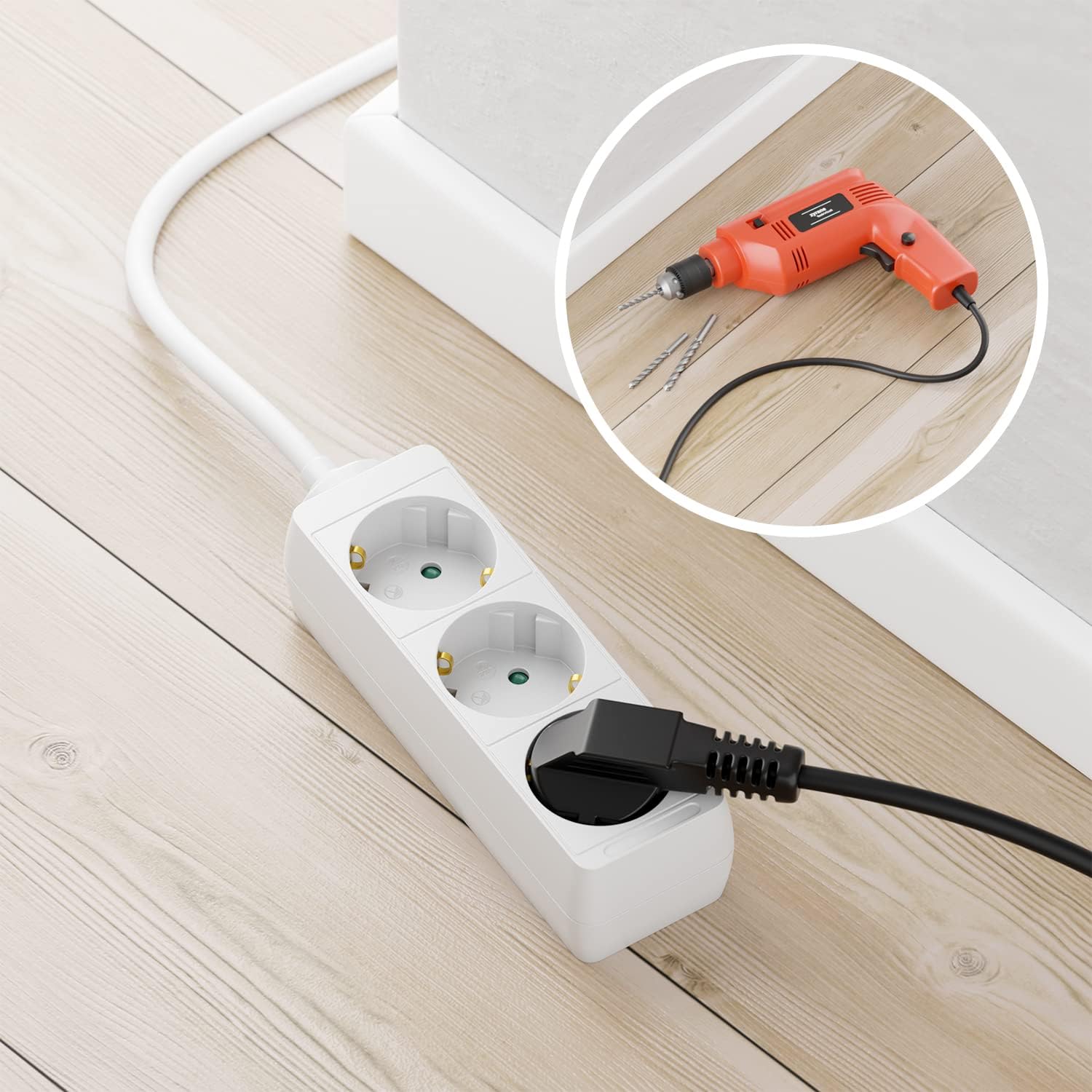 Thumbnail 2 de deleyCON MK4149 3-voudige stekkerdoos met platte stekker en kabel van 1,4 m