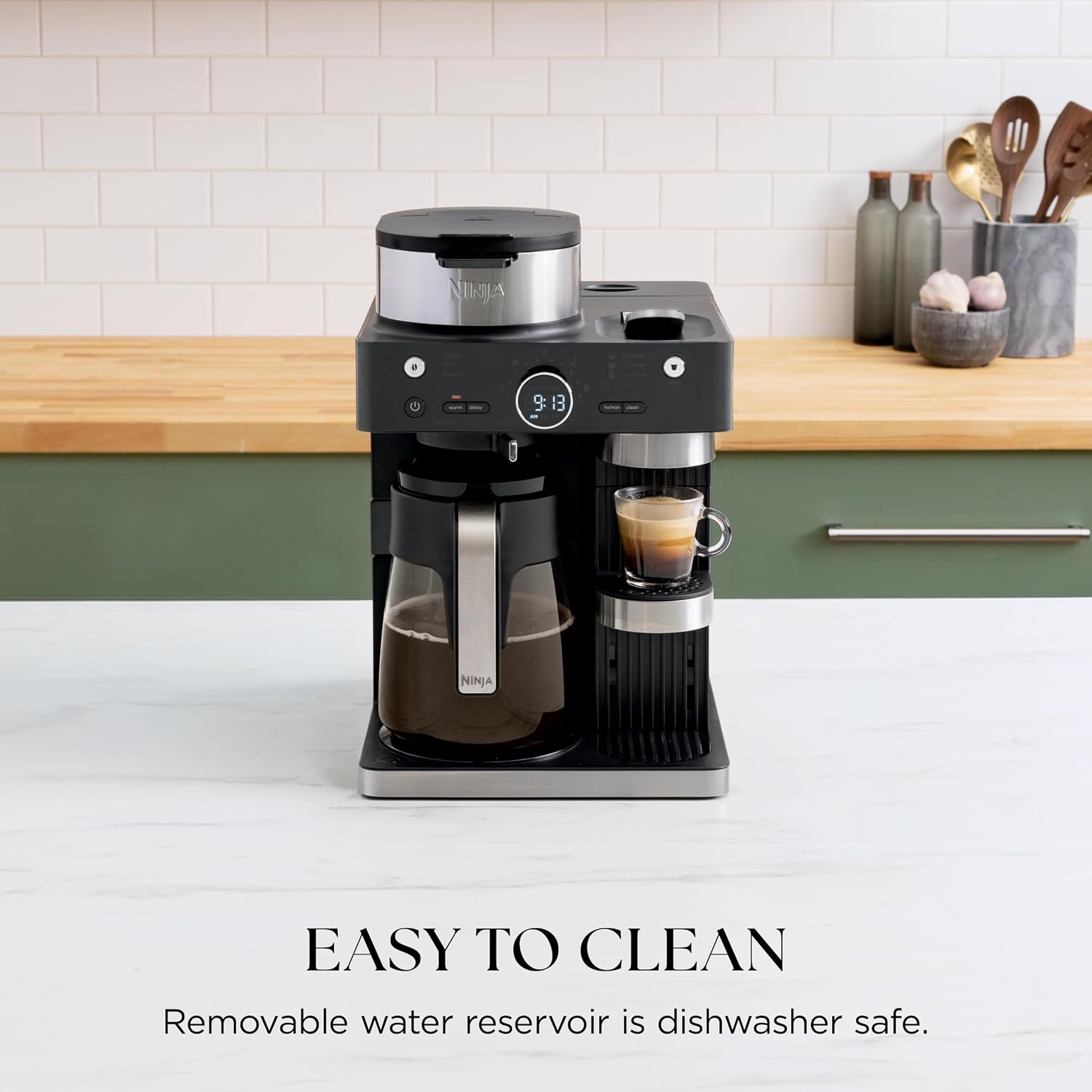 Detalle 2 de Ninja CFN601C Espresso & Coffee System with 19-Bar Pressure, Frother and 12-Cup Carafe