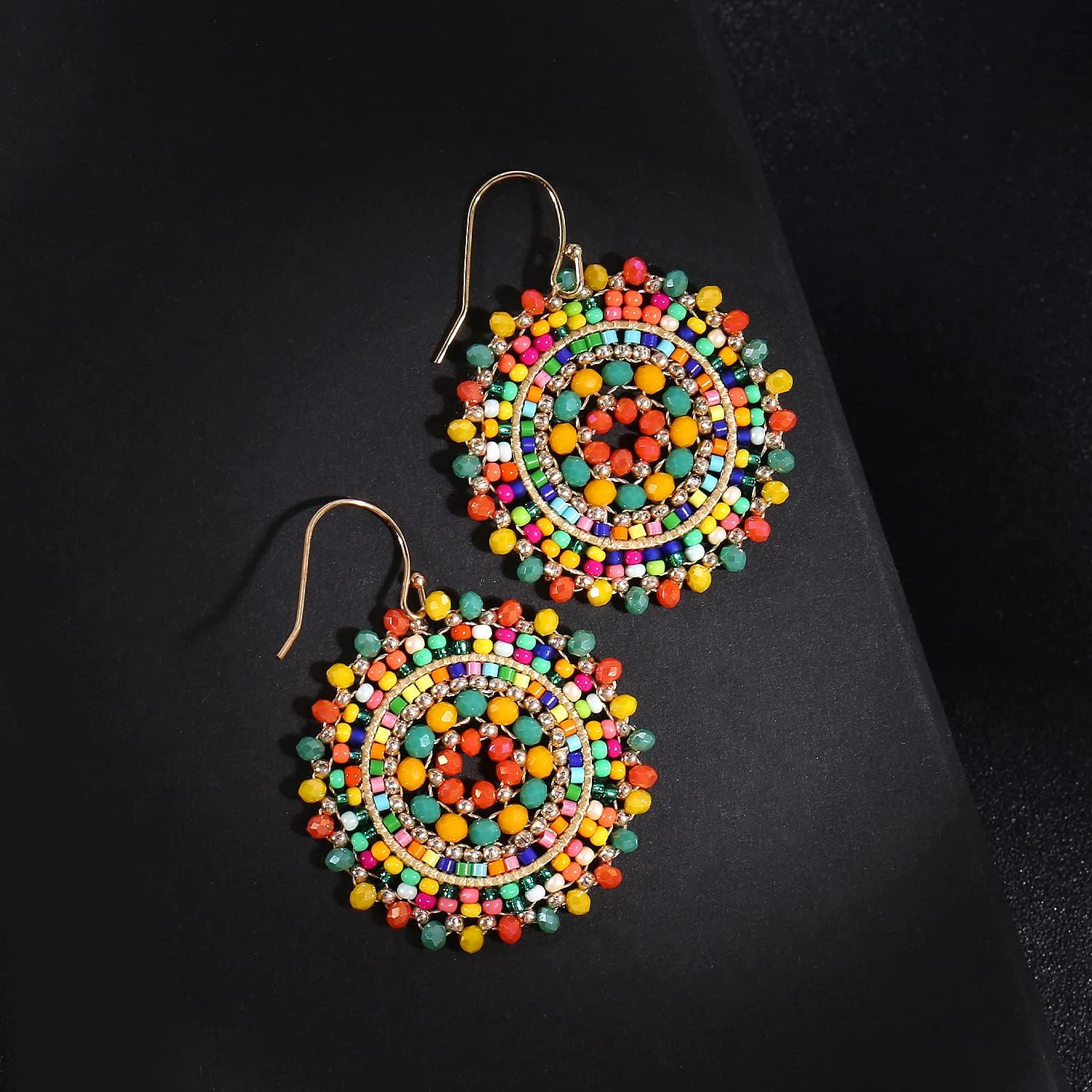 Detalle de Elegance 11 designs Perlenohrringe für Damen – baumelnd, Glasperlen & Kristalle, Boho-Statement (5 cm)