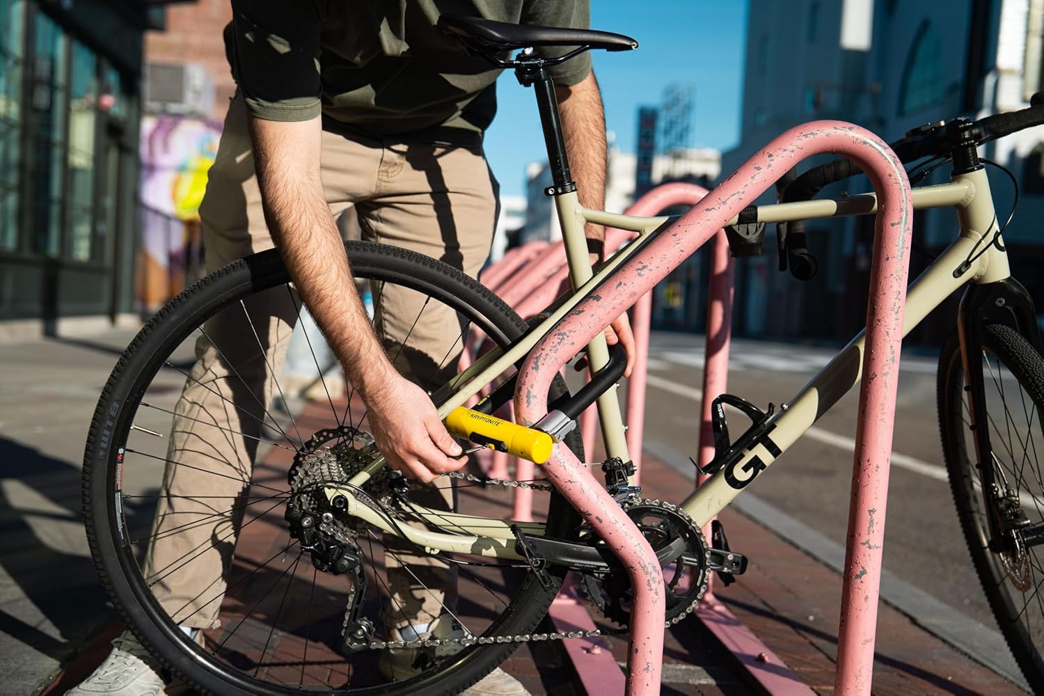 Thumbnail 4 de Kryptonite New York Diamond Bike U-Lock: Maximum Security for Bicycles, E-Bikes & Scooters
