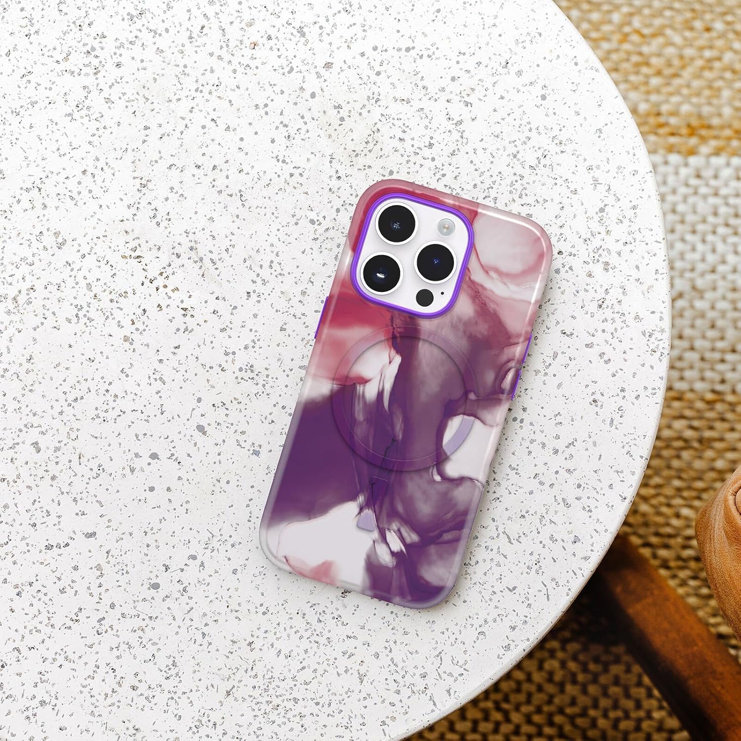 Thumbnail 1 de OtterBox Slim & Sturdy per iPhone 14 Pro con MagSafe: protezione leggera ma affidabile