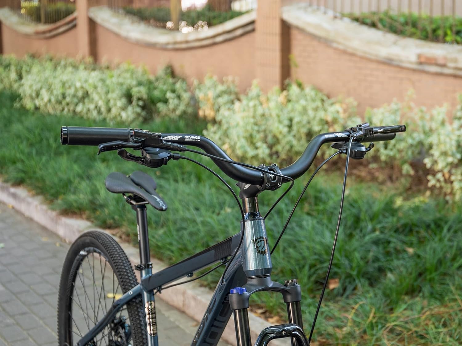 Thumbnail 5 de GEWAGE Guidon Riser en aluminium pour vélo (780 mm) – compatible potence 31,8 mm, hauteur réglable 70 mm