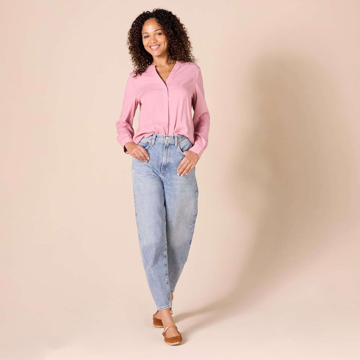 Thumbnail 4 de Amazon Essentials Damen Langärmlige Popover-Bluse aus Georgette mit lockerer Passform