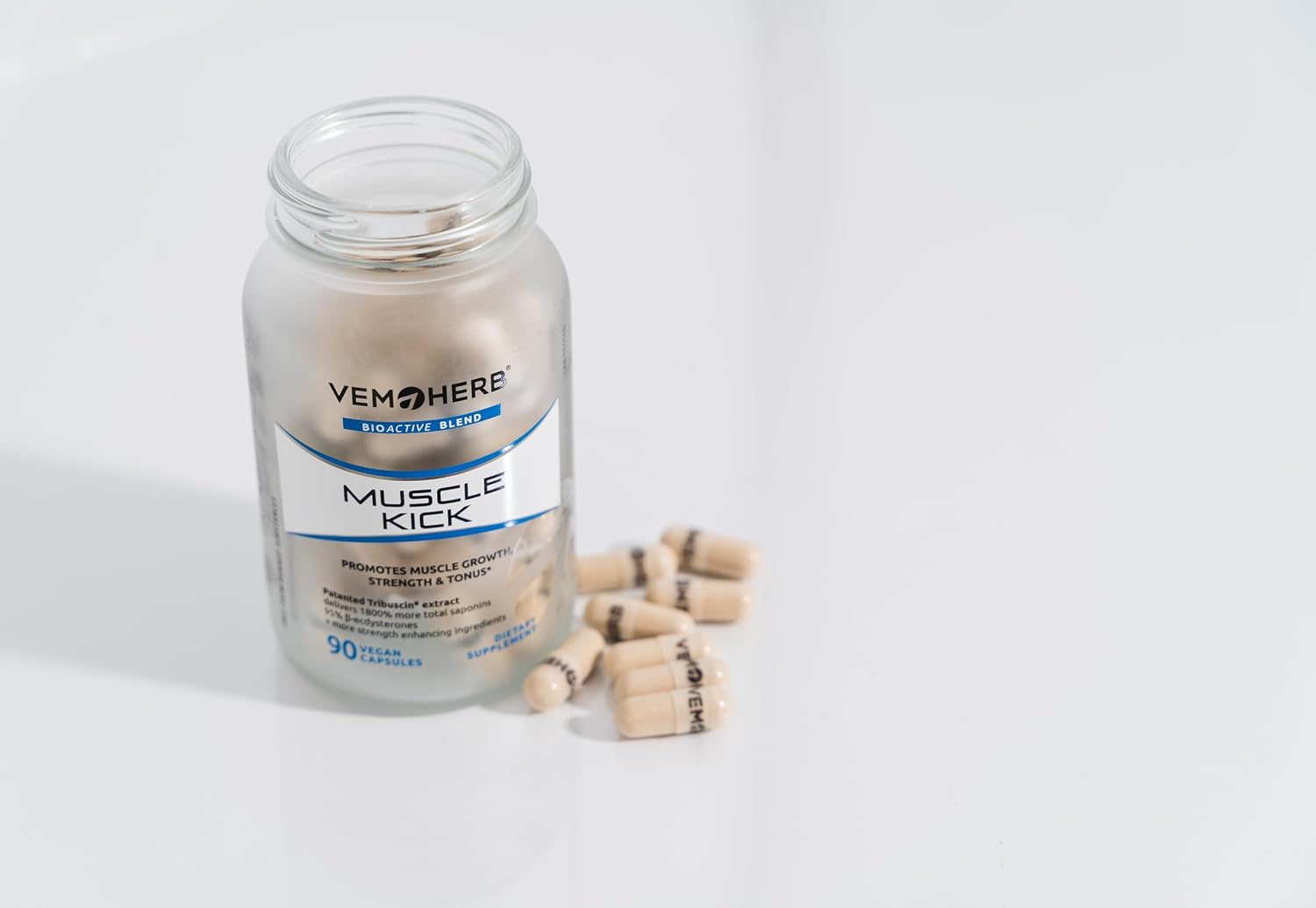 Detalle de VemoHerb Muscle Kick – Hochdosierte vegane Kapseln für Muskelaufbau und Kraft
