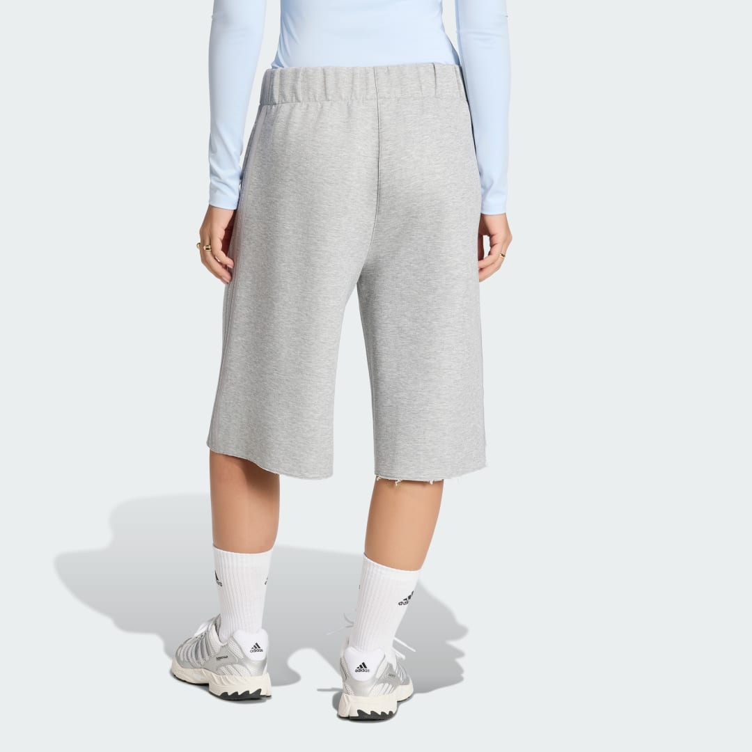 Detalle 2 de Pantalón corto Teamgeist de Adidas: comodidad y estilo en Gris