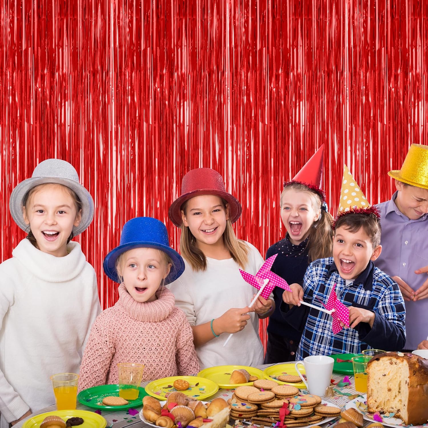 Thumbnail 4 de 2 Pack Red Tinsel Backdrop (3.28 ft x 7.05 ft) – Fringe Curtains for Valentine’s Day, Weddings, and More