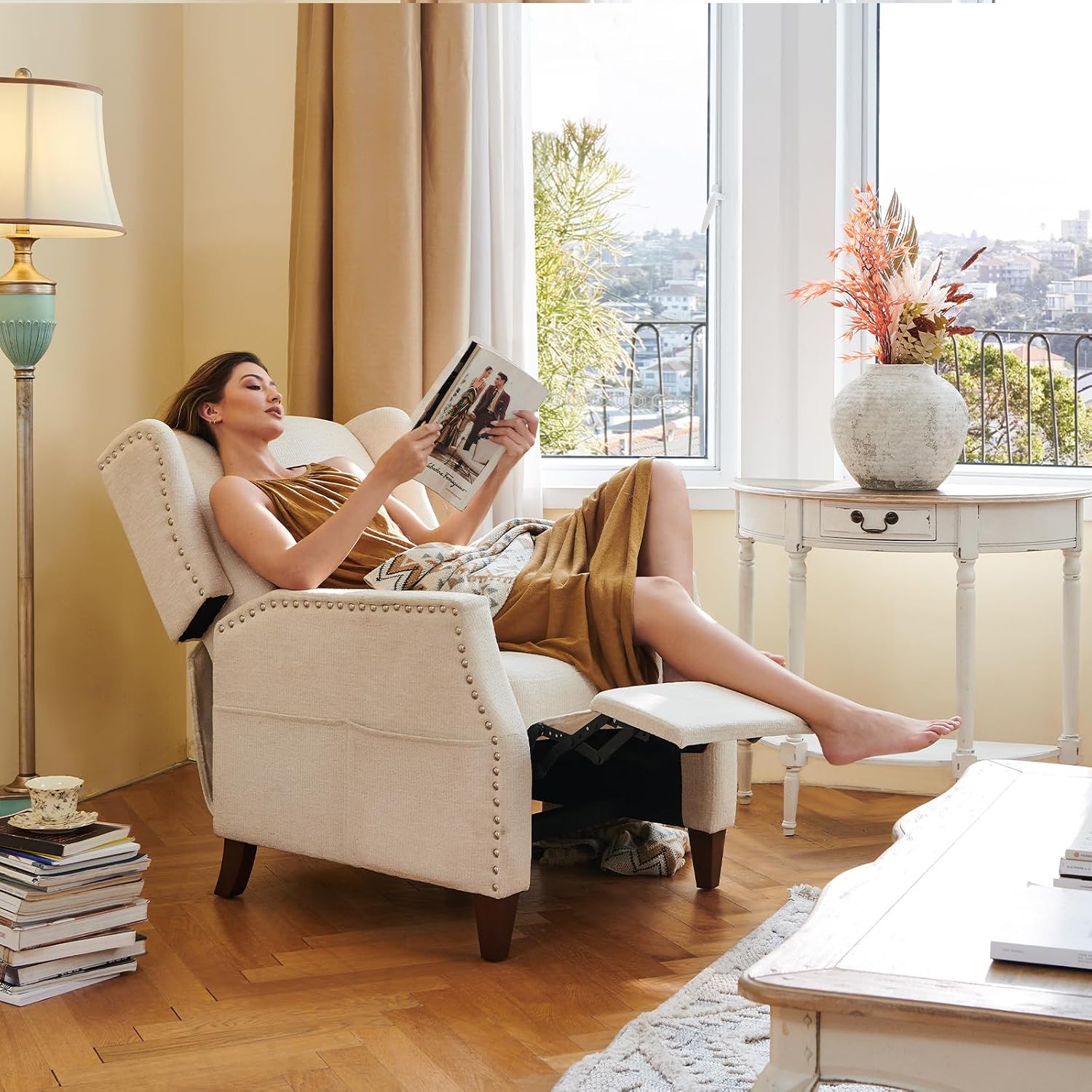 Detalle de COLAMY W502 Wingback Pushback Recliner Chair, Beige Chenille with Side Pocket