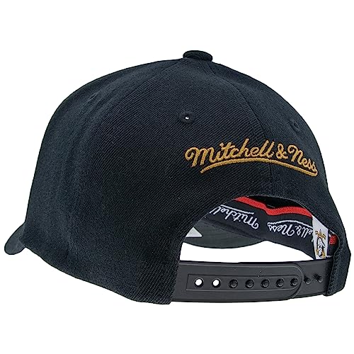 Detalle de Mitchell & Ness NHL Classic Red Snapback – Anaheim Ducks, Nero, Taglia Unica