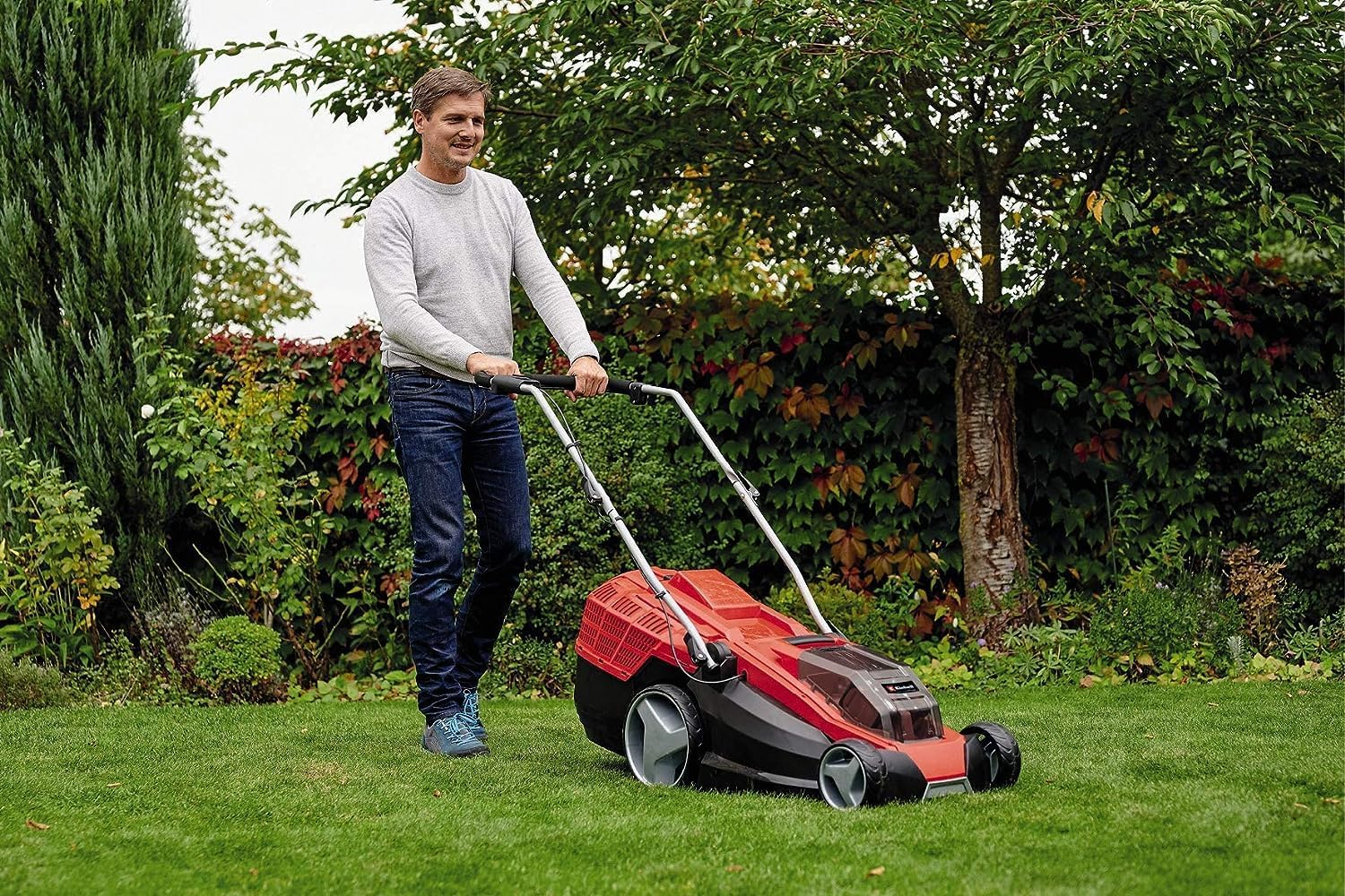 Detalle de Einhell GE-CM 36/43 Li M-Solo – kosiarka akumulatorowa, szerokość 43 cm