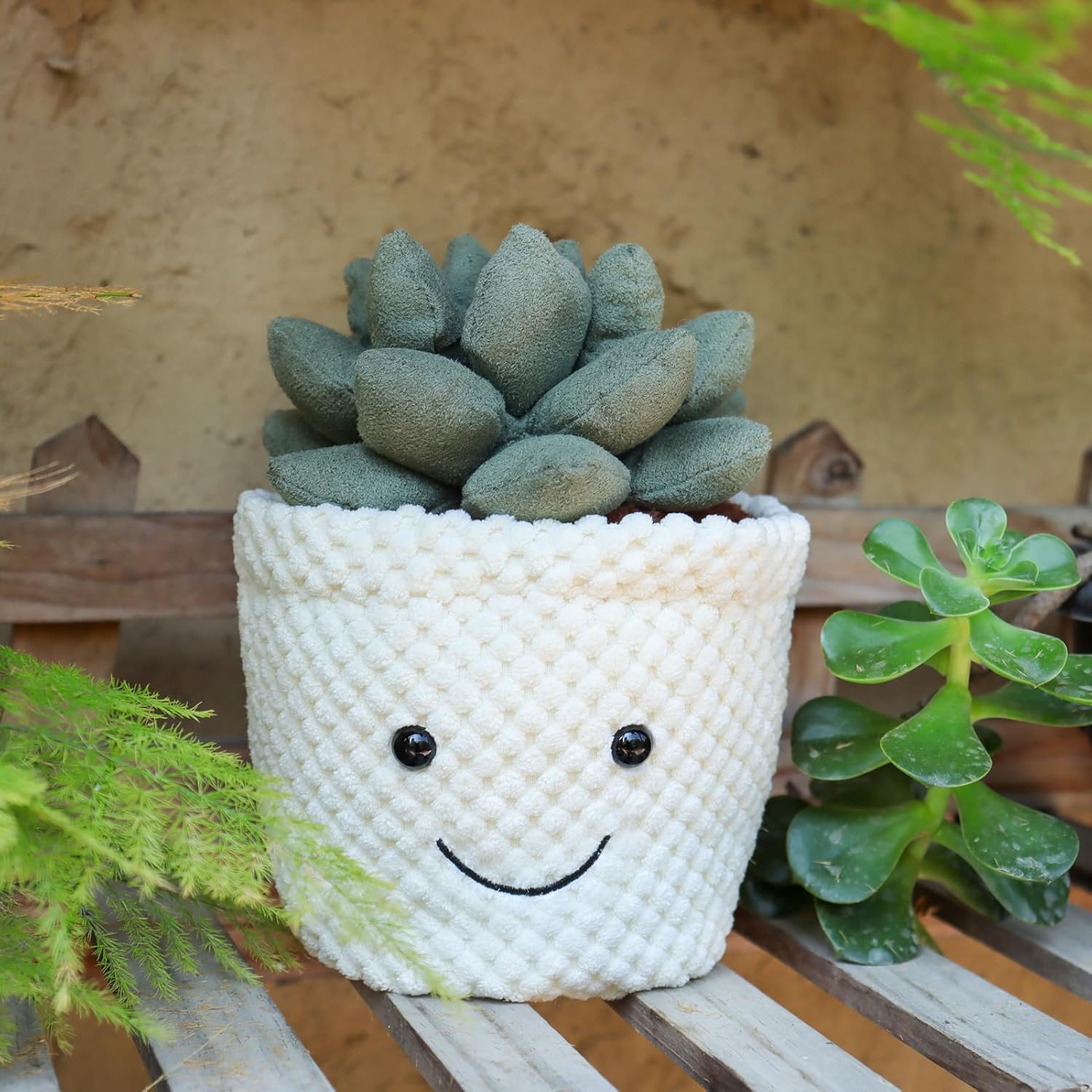 Detalle 2 de Apricot Lamb Soft Succulent Plant Plush Toy, 7