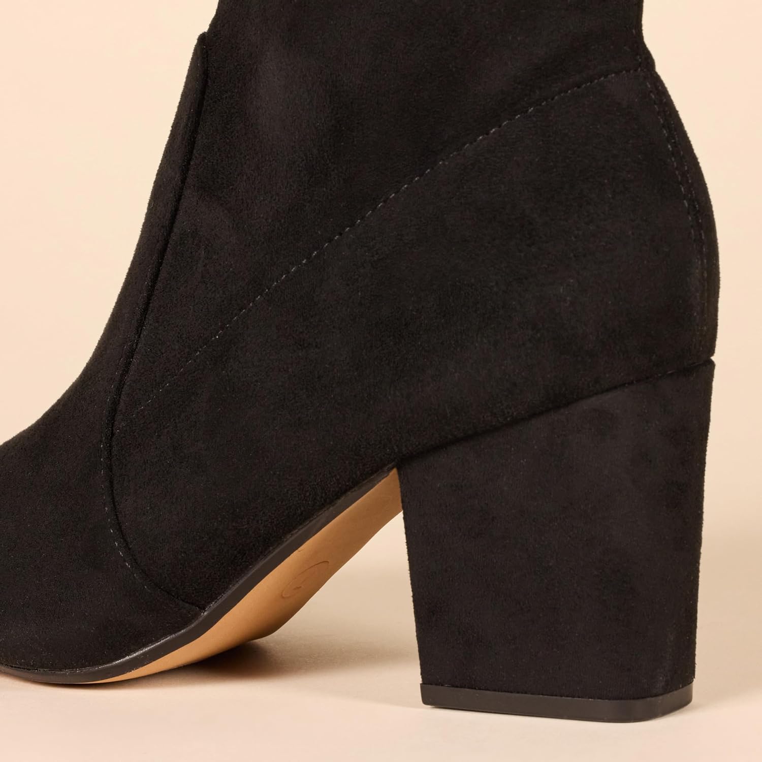 Thumbnail 3 de Amazon Essentials Stretchstiefelette 7 cm