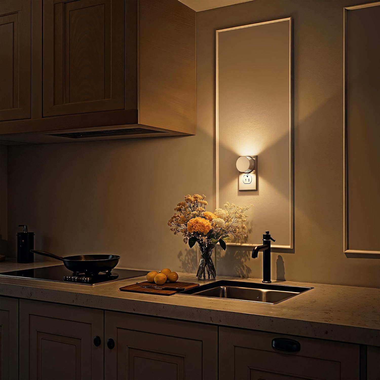 Detalle de Briignite BX112 Plug-In Night Lights, 2-Pack, 3000K Dimmable LED with Sensor