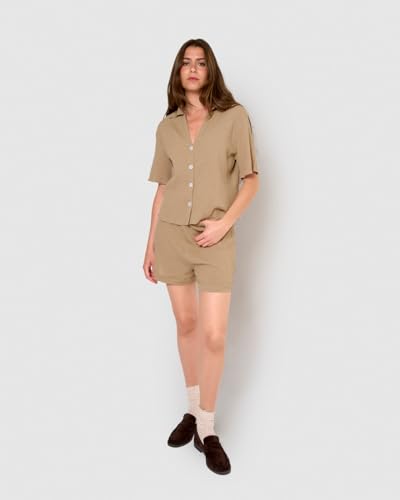Detalle 2 de TRAMAS+ Conjunto 2 Piezas Mujer: Camisa y Pantalón de Algodón Lino en Color Cuerda, Talla XL