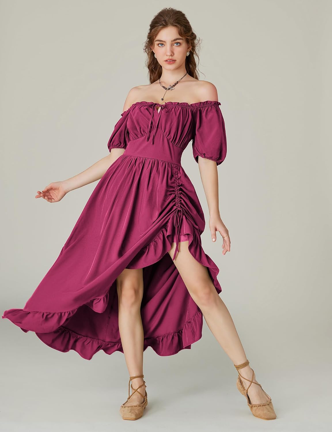 Detalle 1 de Scarlet Darkness Renaissance Dress