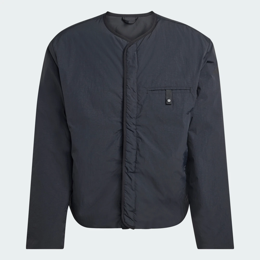 Detalle 2 de CHAQUETA ALL SZN LINER de Adidas – NEGRO