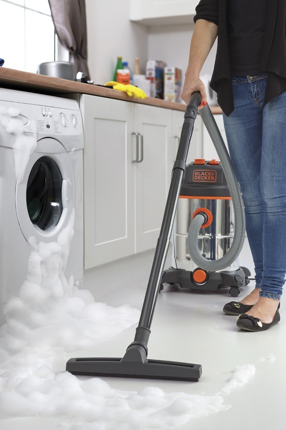 Thumbnail 6 de BLACK+DECKER BXVC30XTDE Aspiratore Solidi e Liquidi 30 L con Presa Elettroutensili (1600 W, 30 L)