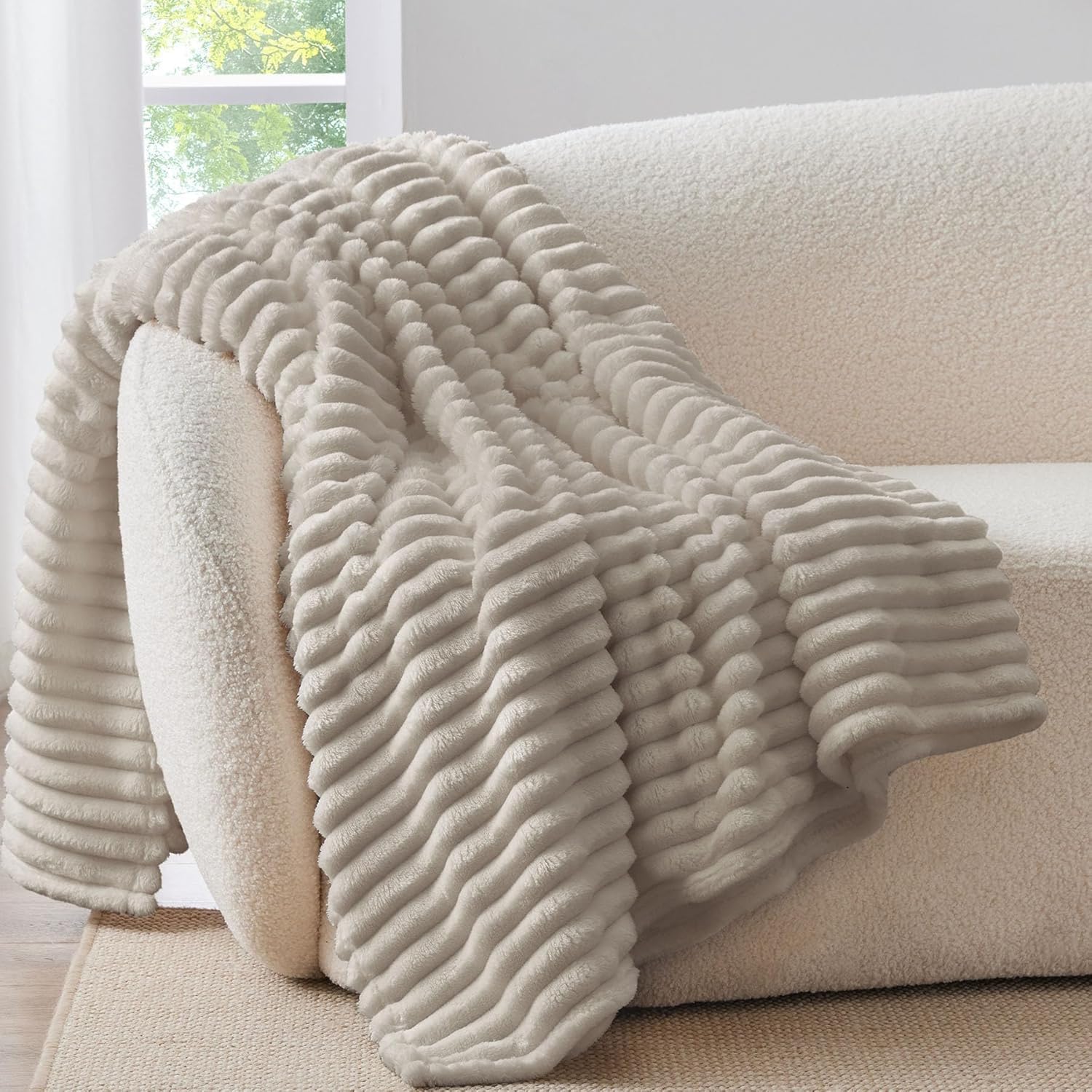 Detalle de BEDELITE Fluffy Fleece King Size Blanket