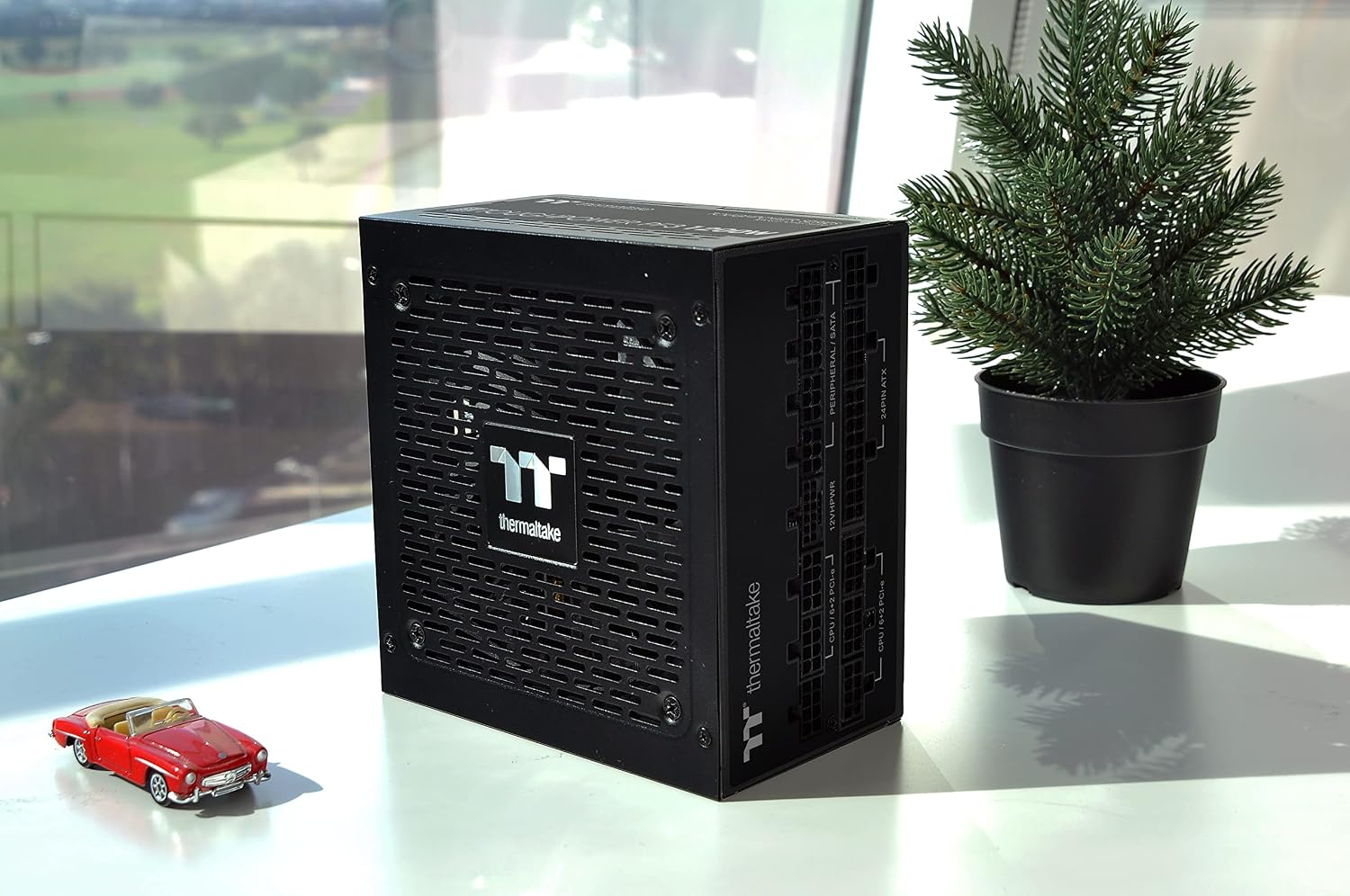 Detalle 2 de Thermaltake Toughpower PF3 1200W Netzteil