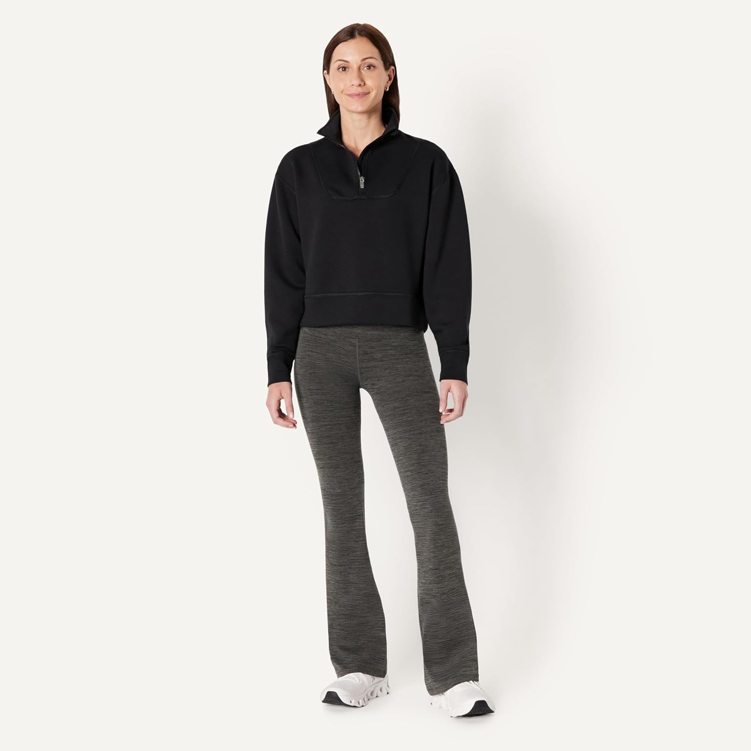 Thumbnail 4 de Amazon Essentials Women’s Active Sweat Oversized Half-Zip Pullover Jacket