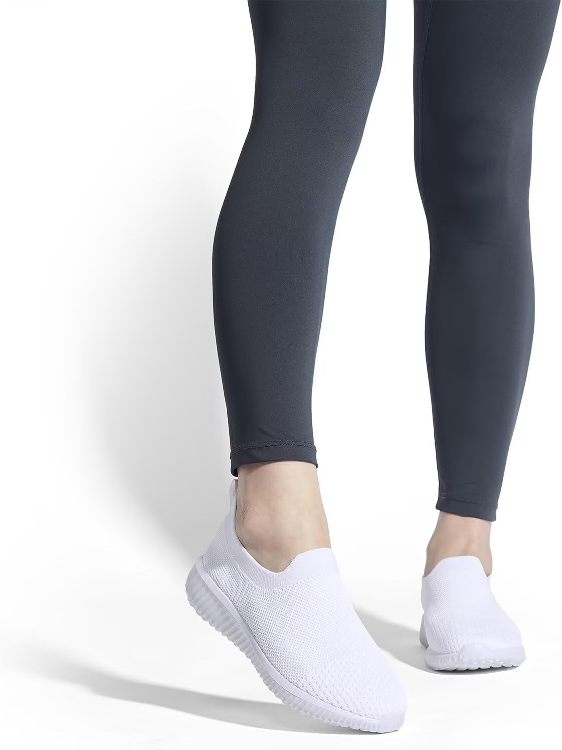 Detalle de TIOSEBON Women's Slip On Trainers: Comfortable Memory Foam Sneakers with Breathable Mesh