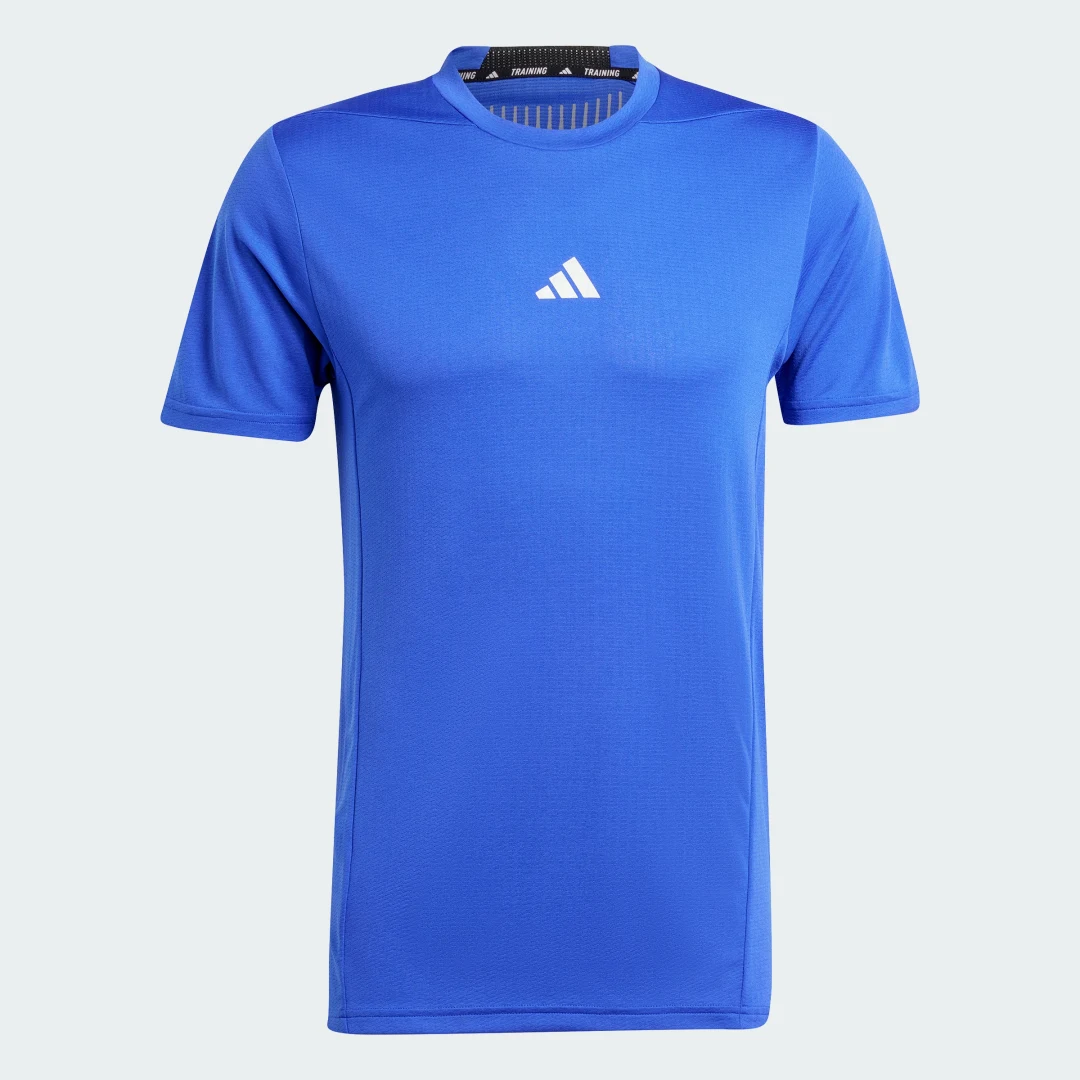 Detalle de Camiseta Designed for Training HIIT Workout HEAT.RDY de Adidas – confort y rendimiento para entrenos intensos