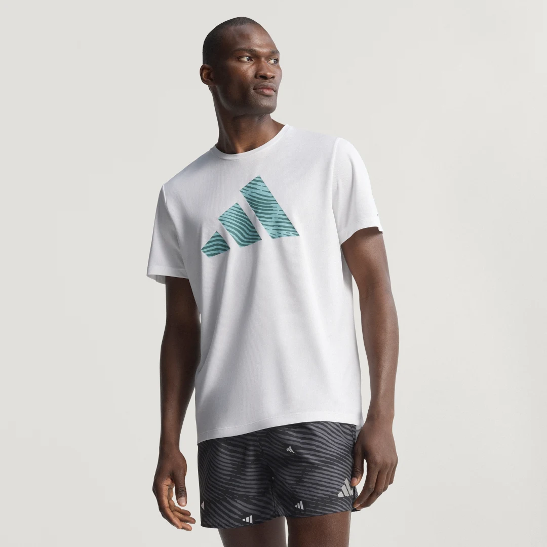 Thumbnail 2 de Adi365 Running Essentials Brand Love Shorts — pantalón corto running