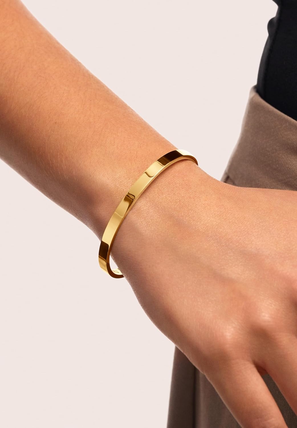 Detalle de SINGULARU Brazalete Plate bracciale rigido regolabile 3 cm 💍