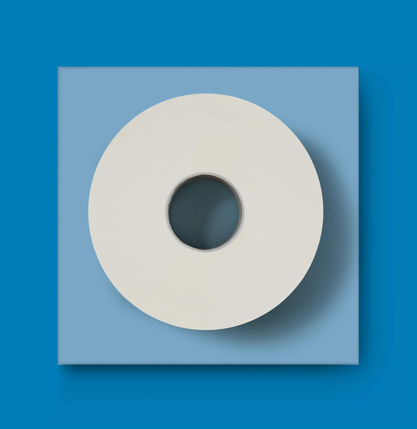 Detalle 2 de AmazonCommercial Mini Jumbo Toilet Roll 557 sheets 🚽